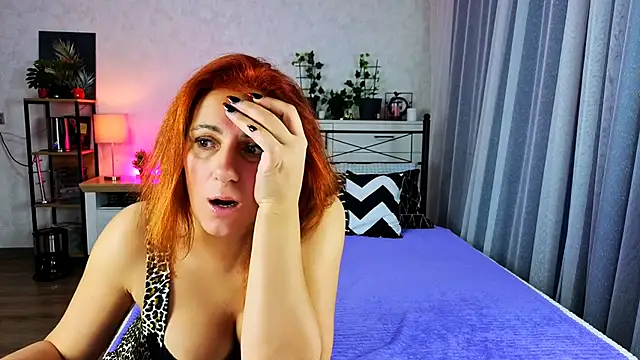 Anna127Moon online show from 11/23/25, 04:00