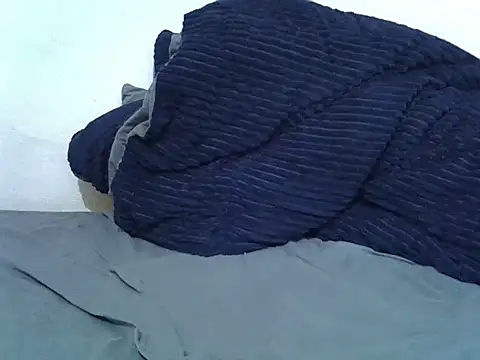 pretty-donna online show from 09/26/25, 02:35