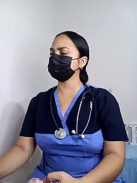 Snapshot of MEGAN_X0XX chatting on 12/18/24, 01:48 MEGAN X0XX online show from 12/18/24, 01:48