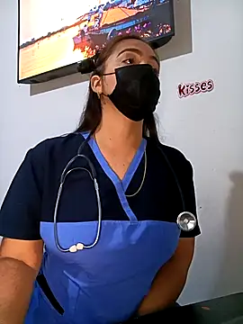 MEGAN X0XX online show from 11/05/25, 10:57