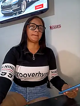 MEGAN X0XX online show from 11/13/25, 10:13