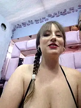 Belly Rosse online show from 11/13/25, 03:27