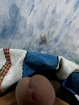 kaiz0217 online show from 01/15/26, 01:31