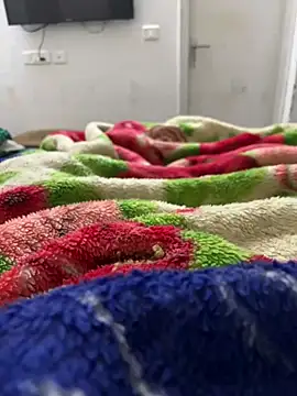 yourheroforfun online show from 02/21/25, 07:10