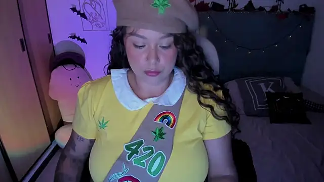 bigbooty-30 online show from 10/28/25, 11:25