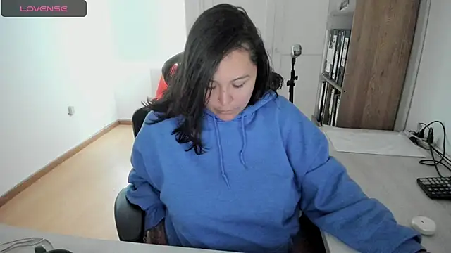 bigbooty-30 online show from 11/19/25, 11:10