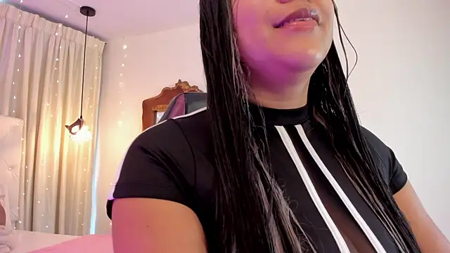 BonnieBad01 online show from 12/15/25, 04:24