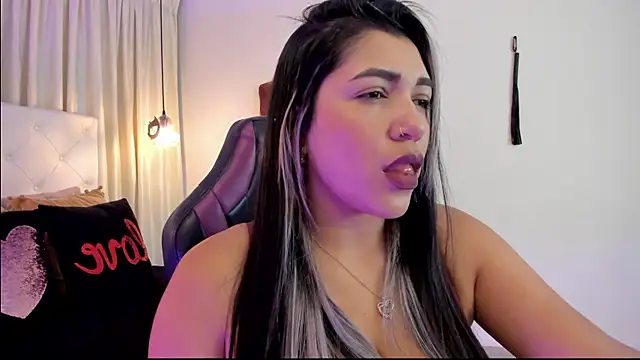 BonnieBad01 online show from 11/03/25, 02:53