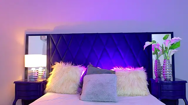 Margaret Saunders online show from 09/26/25, 07:10