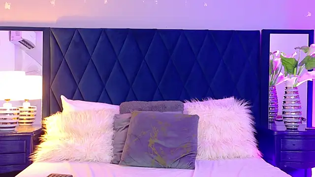 Margaret Saunders online show from 04/15/26, 07:58