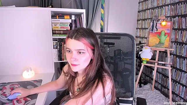 icefroqq online show from 07/08/26, 08:42