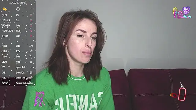 Snapshot of xx_adrihanna_xx chatting on 04/20/26, 04:08 xx adrihanna xx online show from 04/20/26, 04:08