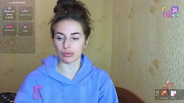 xx adrihanna xx online show from 03/19/26, 05:13