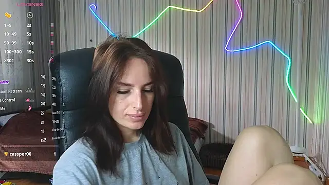 Snapshot of xx_adrihanna_xx chatting on 07/10/26, 06:35 xx adrihanna xx online show from 07/10/26, 06:35