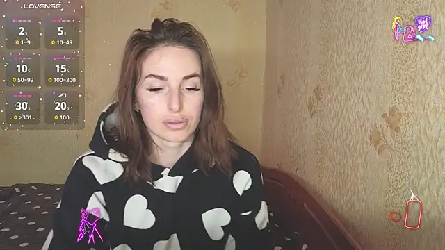 xx adrihanna xx online show from 04/02/26, 04:13