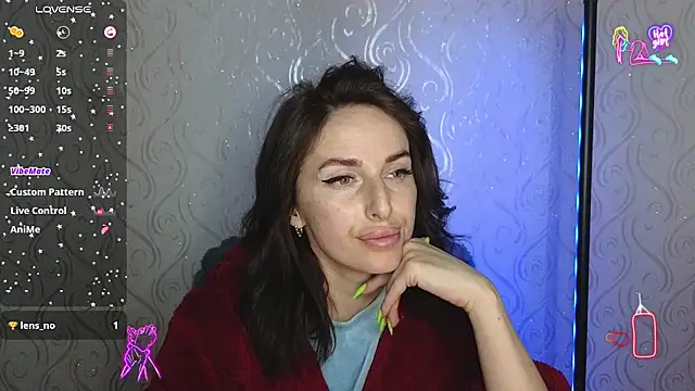 Snapshot of xx_adrihanna_xx chatting on 05/15/26, 06:17 xx adrihanna xx online show from 05/15/26, 06:17
