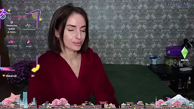 Snapshot of xx_adrihanna_xx chatting on 10/15/25, 03:42 xx adrihanna xx online show from 10/15/25, 03:42