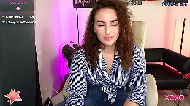 Snapshot of xx_adrihanna_xx chatting on 02/25/25, 03:09 xx adrihanna xx online show from 02/25/25, 03:09