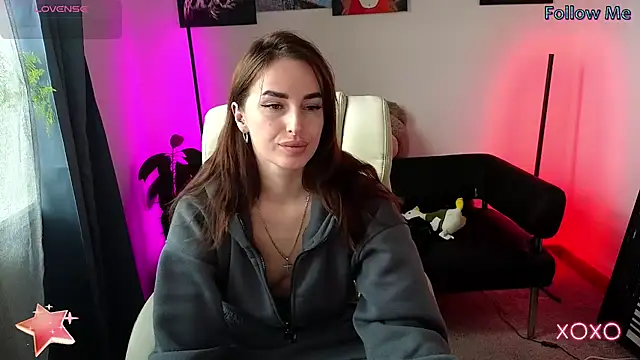 Snapshot of xx_adrihanna_xx chatting on 03/17/25, 09:44 xx adrihanna xx online show from 03/17/25, 09:44