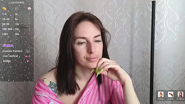 Snapshot of xx_adrihanna_xx chatting on 05/15/26, 06:11 xx adrihanna xx online show from 05/15/26, 06:11