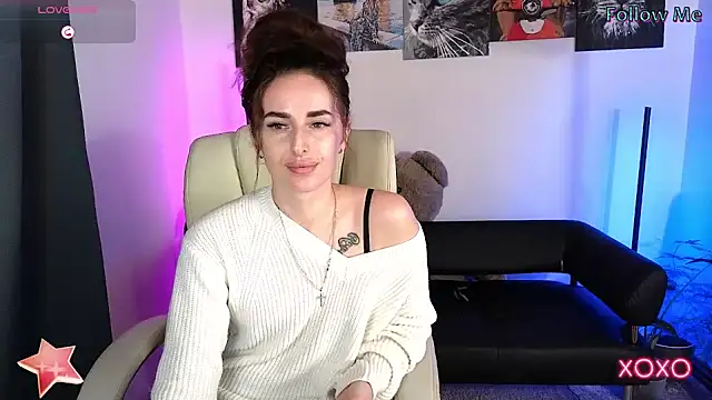 Snapshot of xx_adrihanna_xx chatting on 02/18/25, 03:31 xx adrihanna xx online show from 02/18/25, 03:31