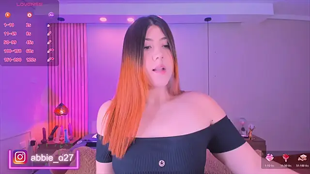 AbbieEdmond online show from 11/25/25, 03:51