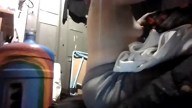 spundarella420 online show from 12/17/25, 10:53