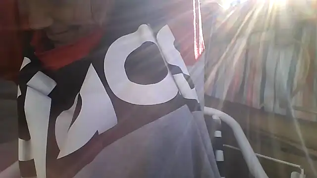 spundarella420 online show from 12/15/25, 04:57