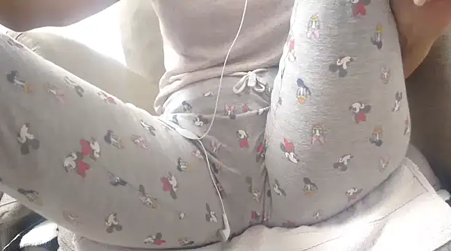 Snapshot of Web_Lady chatting on 03/03/25, 08:00 Web Lady online show from 03/03/25, 08:00