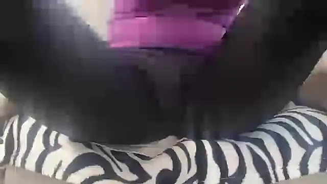 Snapshot of Web_Lady chatting on 03/19/25, 06:46 Web Lady online show from 03/19/25, 06:46