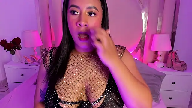 AmyMasson online show from 12/05/25, 03:32