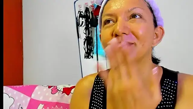 Angelblue  online show from 02/19/26, 02:58