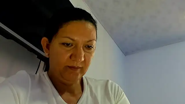 Angelblue  online show from 04/01/26, 02:25