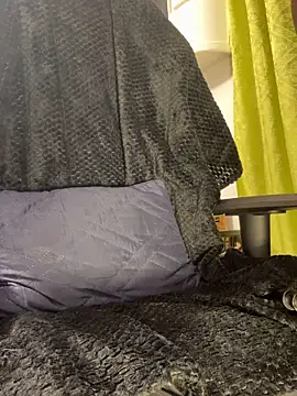 coral1727 online show from 03/26/26, 01:04