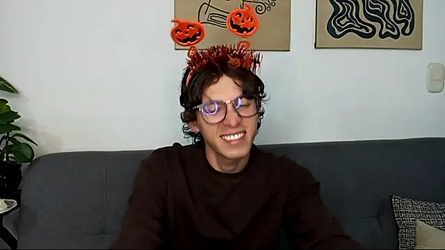 Norehg online show from 10/17/25, 11:28