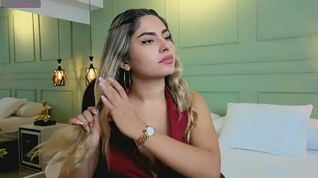 Snapshot of kataliina__ chatting on 09/09/25, 12:03 kataliina online show from 09/09/25, 12:03