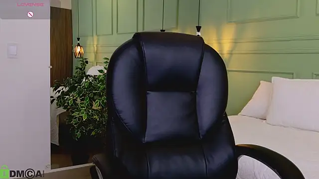 kataliina   online show from 03/02/26, 11:50