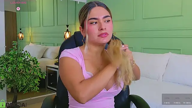 kataliina   online show from 03/25/26, 11:53