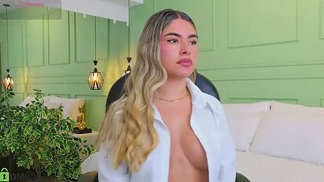 kataliina   online show from 03/16/26, 11:58