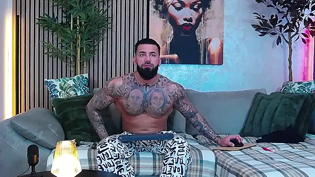 masterkingofmusclee online show from 04/15/26, 07:36