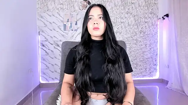 VALERIADREMS online show from 02/04/26, 11:44