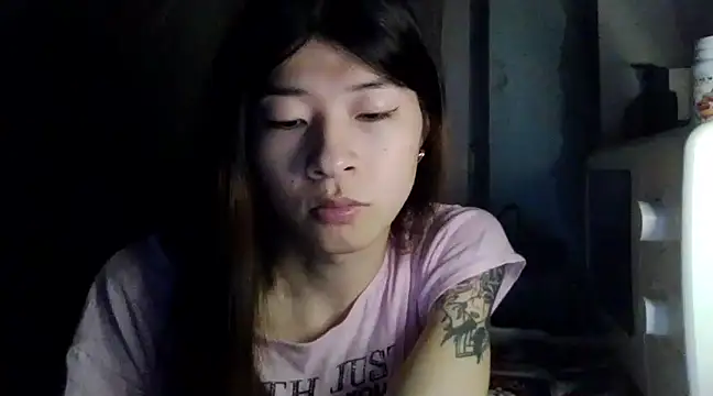 Snapshot of CarlyJoy chatting on 03/13/25, 03:28 CarlyJoy online show from 03/13/25, 03:28