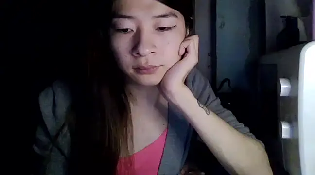 Snapshot of CarlyJoy chatting on 03/06/25, 02:08 CarlyJoy online show from 03/06/25, 02:08