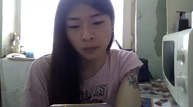 Snapshot of CarlyJoy chatting on 03/14/25, 10:29 CarlyJoy online show from 03/14/25, 10:29