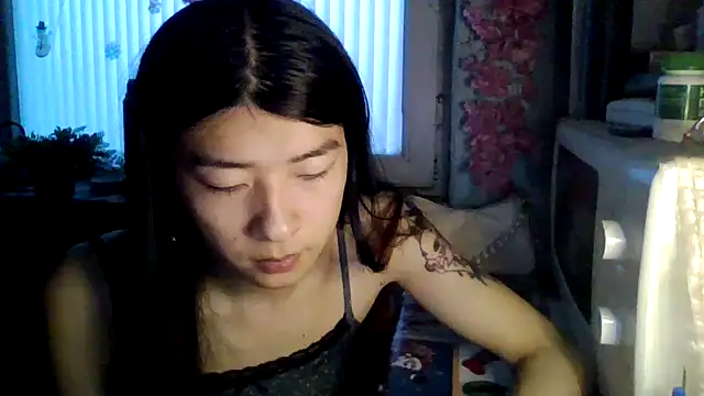 CarlyJoy online show from 03/01/26, 01:11