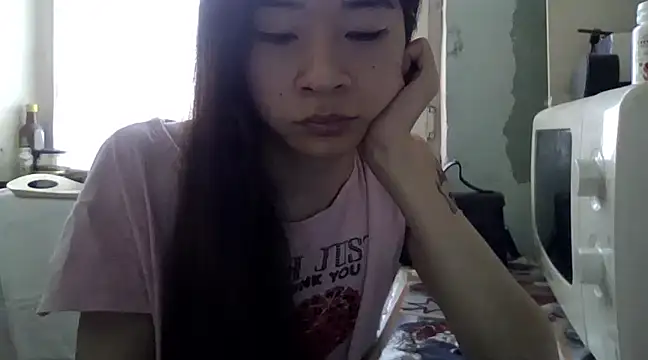 Snapshot of CarlyJoy chatting on 03/15/25, 11:29 CarlyJoy online show from 03/15/25, 11:29