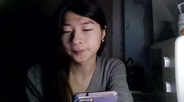 Snapshot of CarlyJoy chatting on 03/09/25, 02:32 CarlyJoy online show from 03/09/25, 02:32
