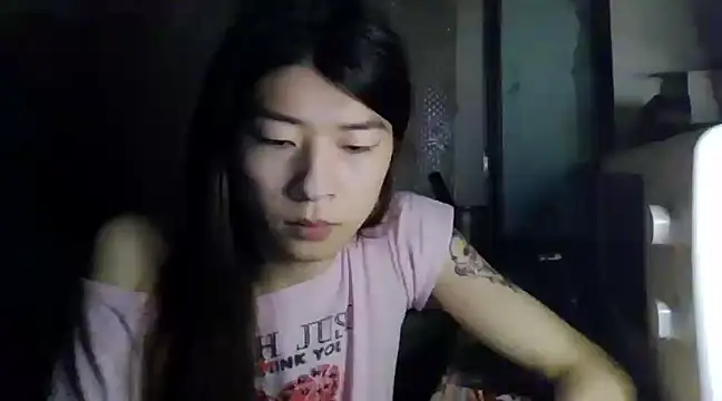 Snapshot of CarlyJoy chatting on 03/19/25, 04:02 CarlyJoy online show from 03/19/25, 04:02