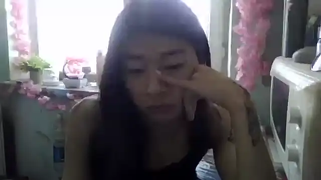 Snapshot of CarlyJoy chatting on 09/23/25, 10:00 CarlyJoy online show from 09/23/25, 10:00