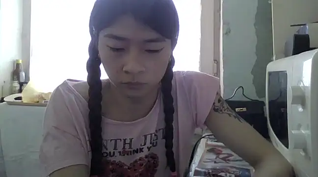 Snapshot of CarlyJoy chatting on 03/18/25, 09:56 CarlyJoy online show from 03/18/25, 09:56